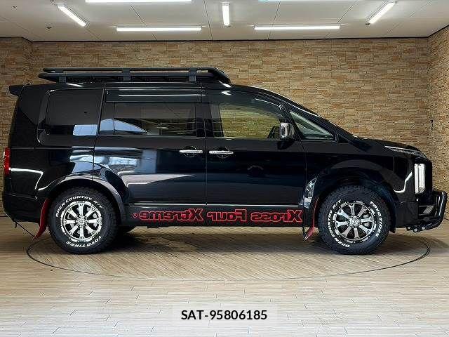 Mitsubishi DELICA 2021-08 8795794-17