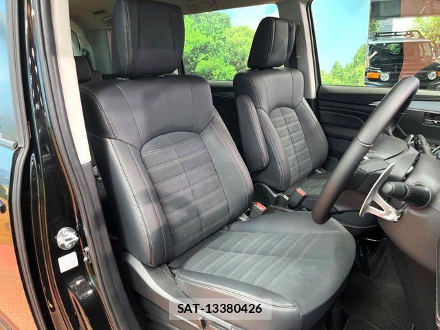 Mitsubishi DELICA 2026-02 8795779-9
