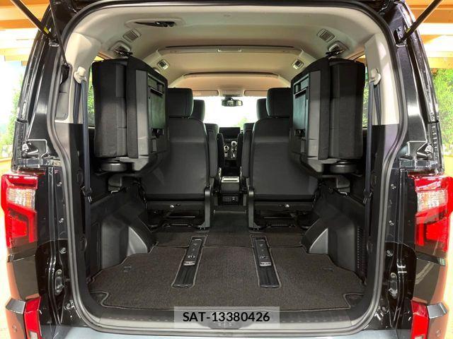 Mitsubishi DELICA 2026-02 8795779-12