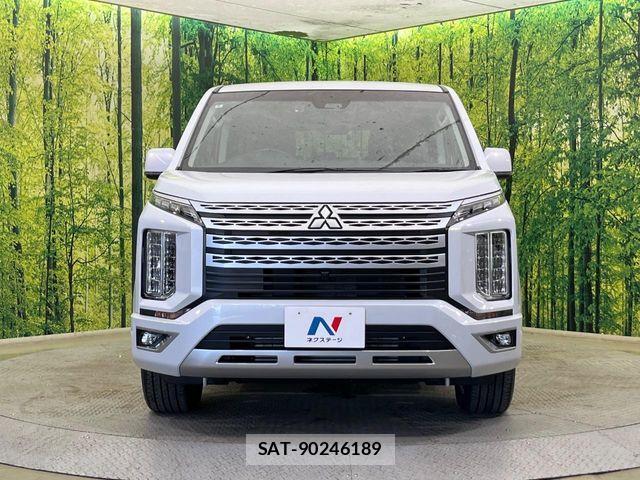 Mitsubishi DELICA 2024-09 8795792-14