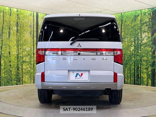 Mitsubishi DELICA 2024-09 8795792-15