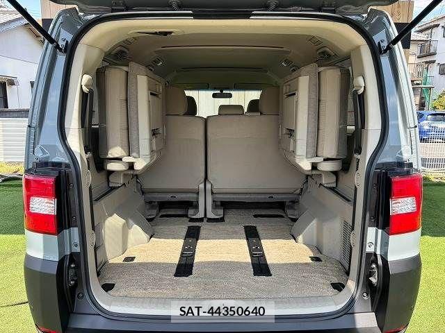 Mitsubishi DELICA 2014-05 8795799-12