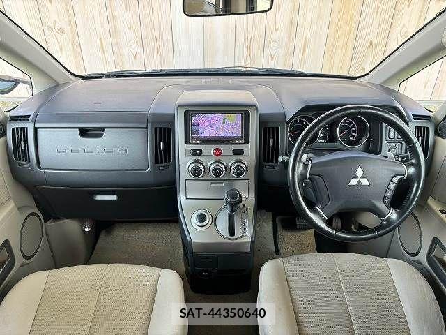 Mitsubishi DELICA 2014-05 8795799-1