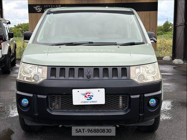 Mitsubishi DELICA 2007-05 8795801-14