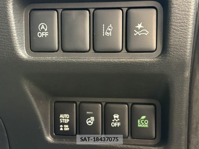 Mitsubishi DELICA 2023-09 8795784-20