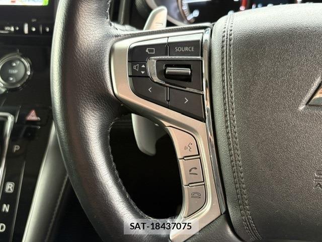 Mitsubishi DELICA 2023-09 8795784-23