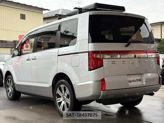 Mitsubishi DELICA 2023-09 8795784-6