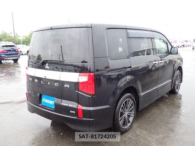 Mitsubishi DELICA 2021-10 8795778-9