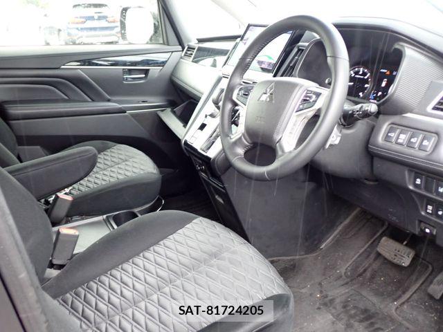 Mitsubishi DELICA 2021-10 8795778-1