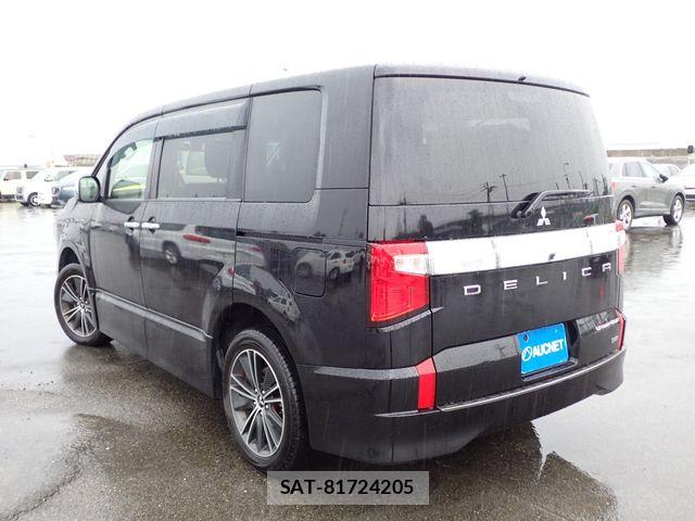 Mitsubishi DELICA 2021-10 8795778-2