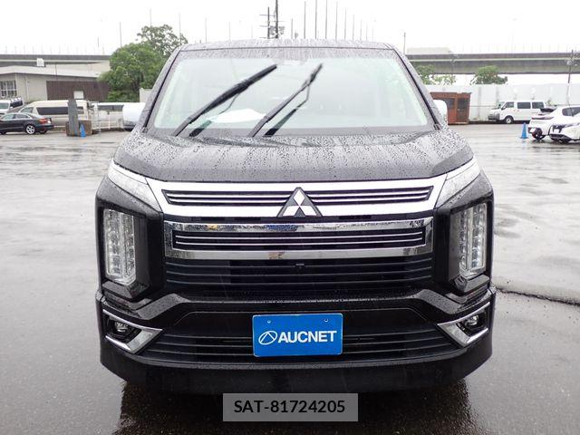 Mitsubishi DELICA 2021-10 8795778-5