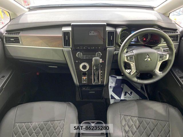 Mitsubishi DELICA 2024-10 8795782-1