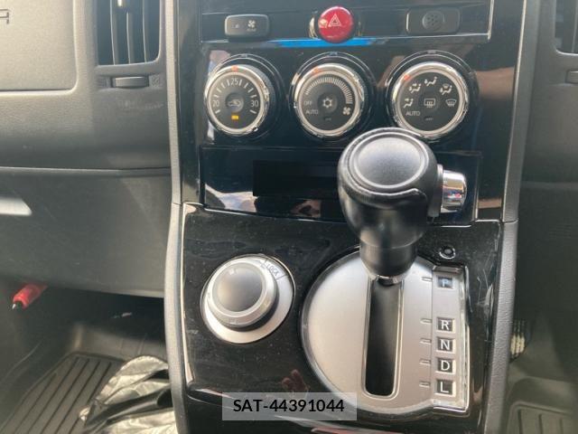 Mitsubishi DELICA 2013-04 8795803-25