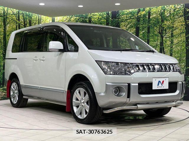 Mitsubishi DELICA 2017-05 8795795-17