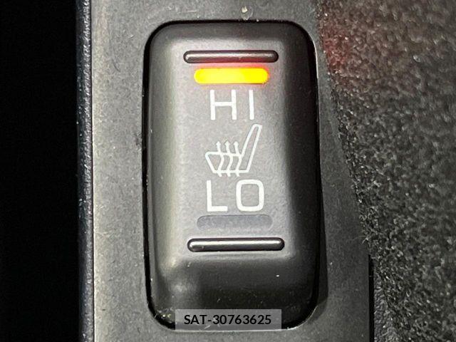 Mitsubishi DELICA 2017-05 8795795-8