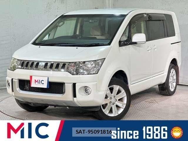 Mitsubishi DELICA 2015-08 8795798-0