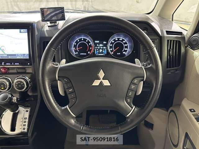 Mitsubishi DELICA 2015-08 8795798-9
