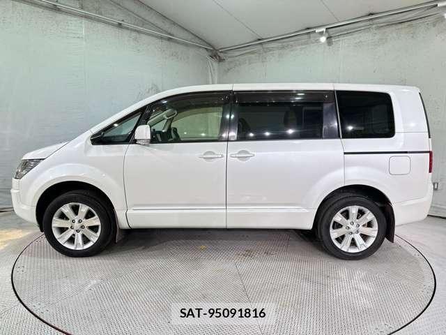 Mitsubishi DELICA 2015-08 8795798-7