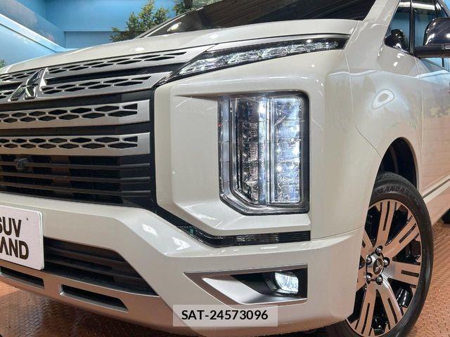 Mitsubishi DELICA 2019-11 8795793-12