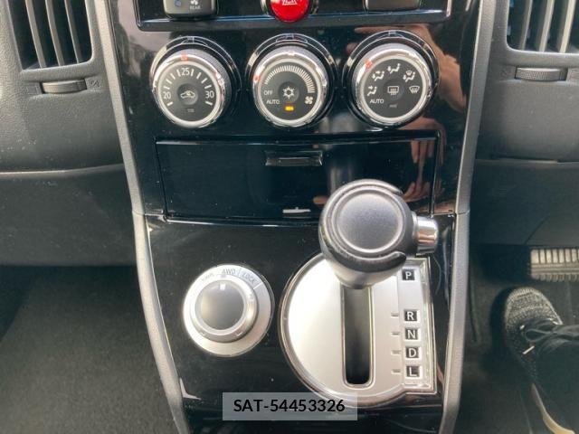 Mitsubishi DELICA 2017-06 8795800-19