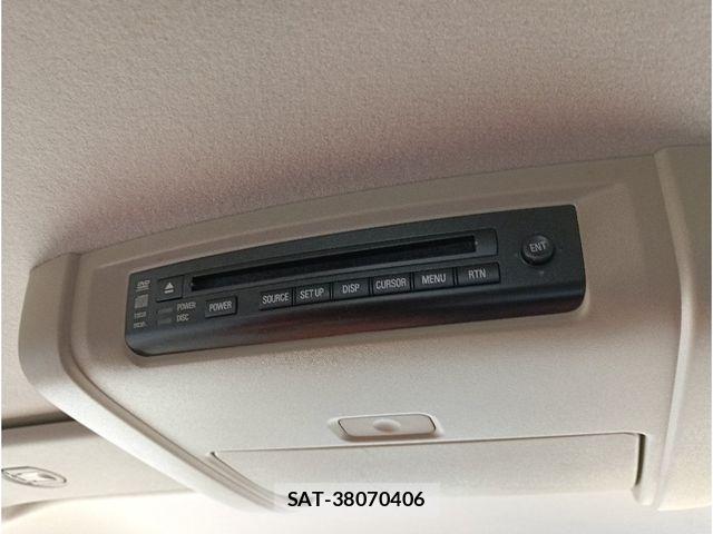 Mitsubishi DELICA 2012-01 8828751-11