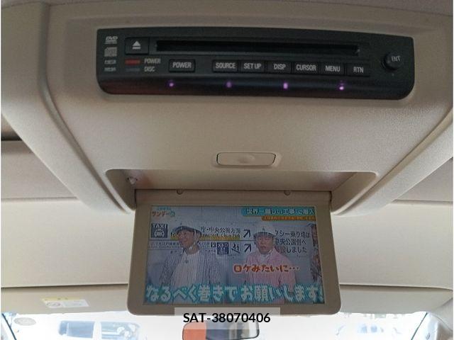 Mitsubishi DELICA 2012-01 8828751-13