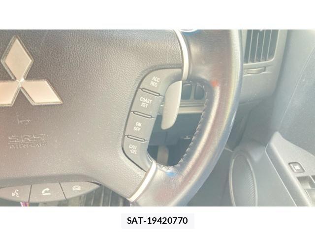 Mitsubishi DELICA 2007-06 8828759-14