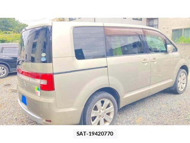 Mitsubishi DELICA 2007-06 8828759-4