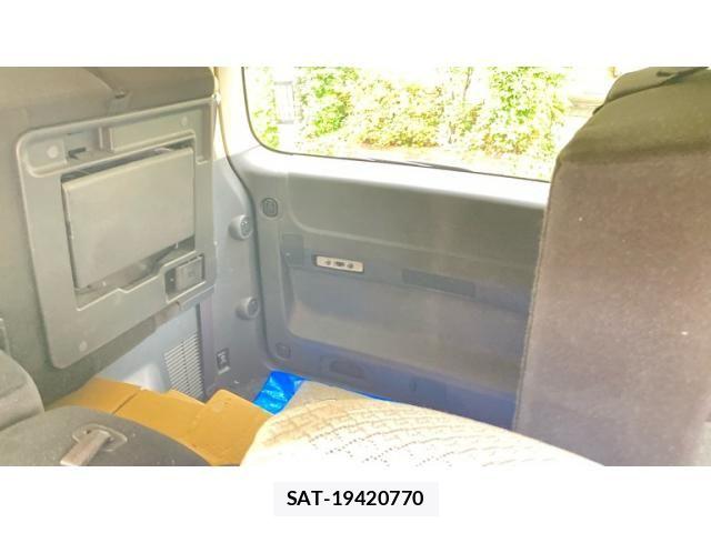 Mitsubishi DELICA 2007-06 8828759-8