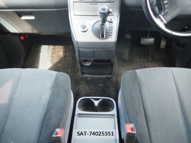 Mitsubishi DELICA 2011-06 8828760-18