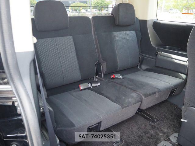 Mitsubishi DELICA 2011-06 8828760-21