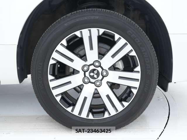 Mitsubishi DELICA 2021-08 8828736-18