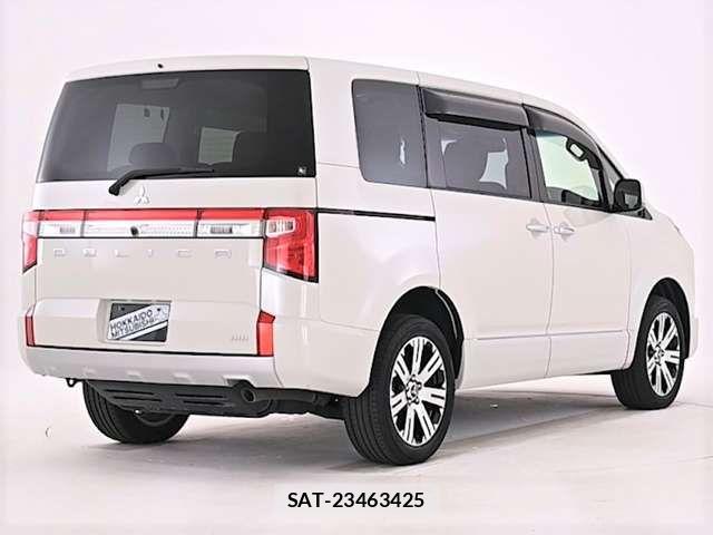 Mitsubishi DELICA 2021-08 8828736-19