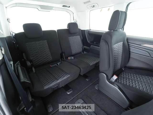 Mitsubishi DELICA 2021-08 8828736-8