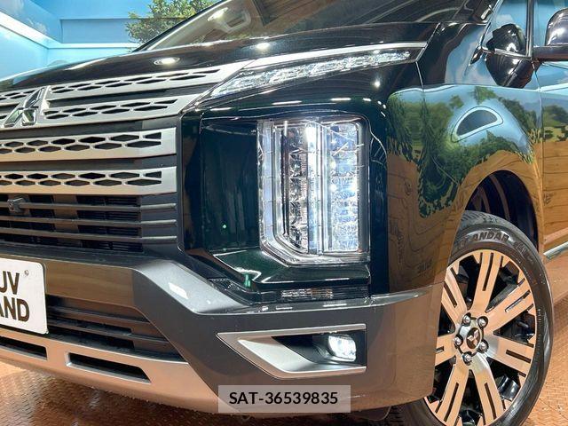 Mitsubishi DELICA 2021-10 8828725-10