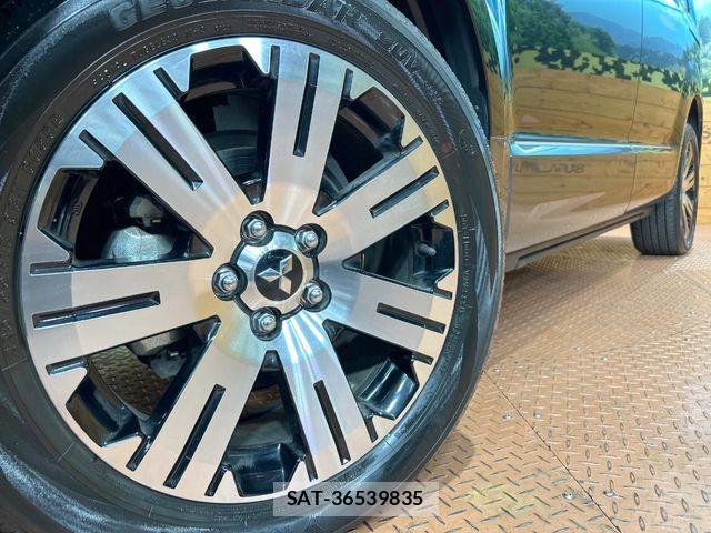 Mitsubishi DELICA 2021-10 8828725-11
