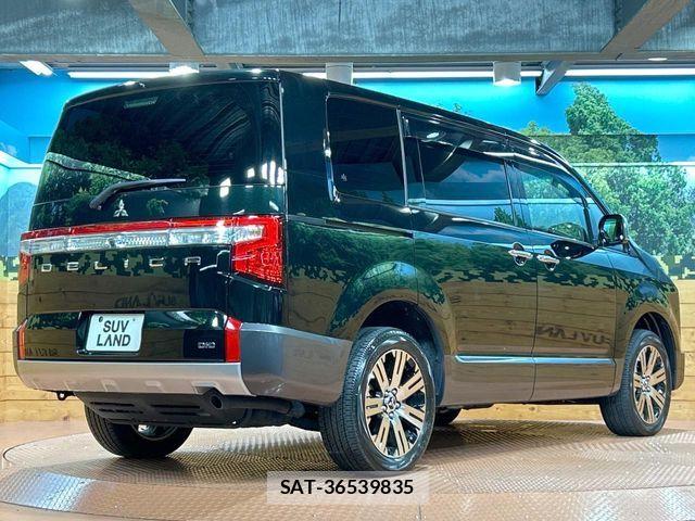 Mitsubishi DELICA 2021-10 8828725-15