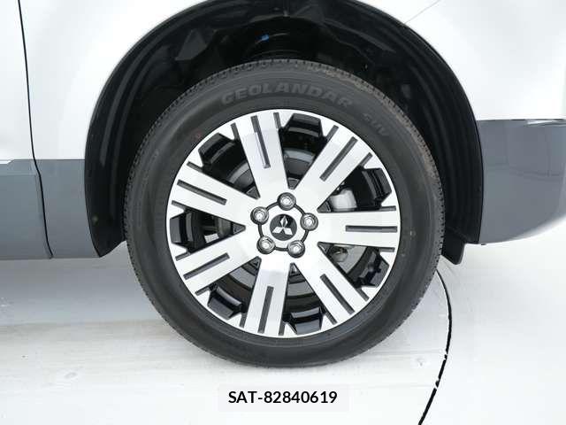 Mitsubishi DELICA 2024-12 8828723-16