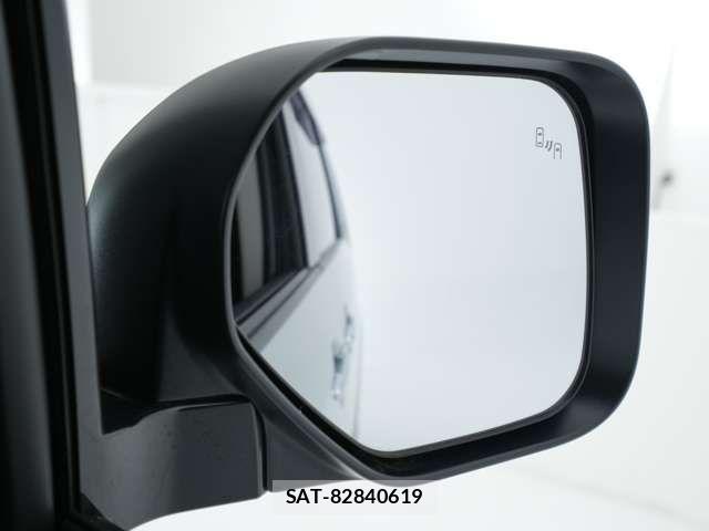 Mitsubishi DELICA 2024-12 8828723-19