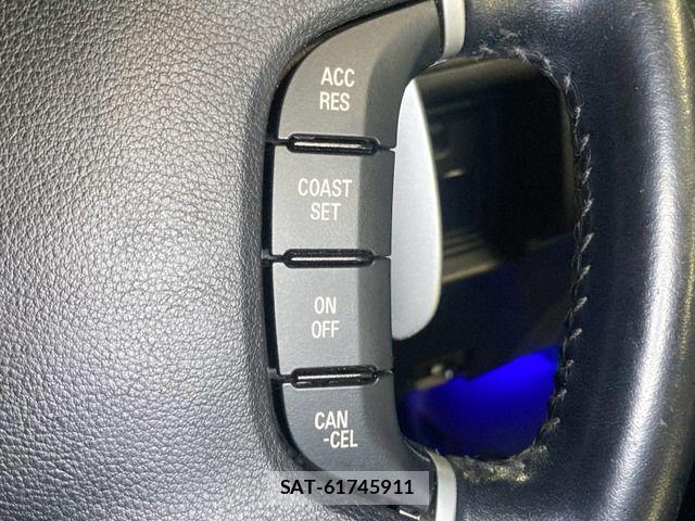 Mitsubishi DELICA 2015-03 8828750-10
