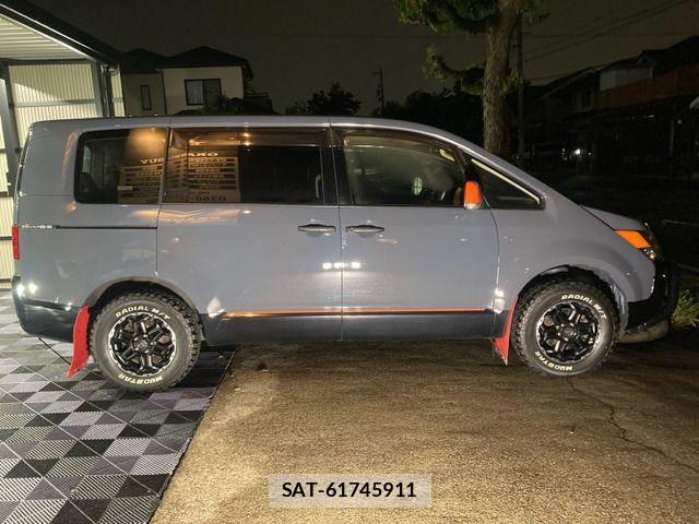 Mitsubishi DELICA 2015-03 8828750-13