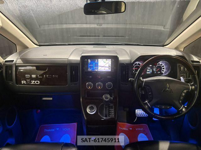 Mitsubishi DELICA 2015-03 8828750-4