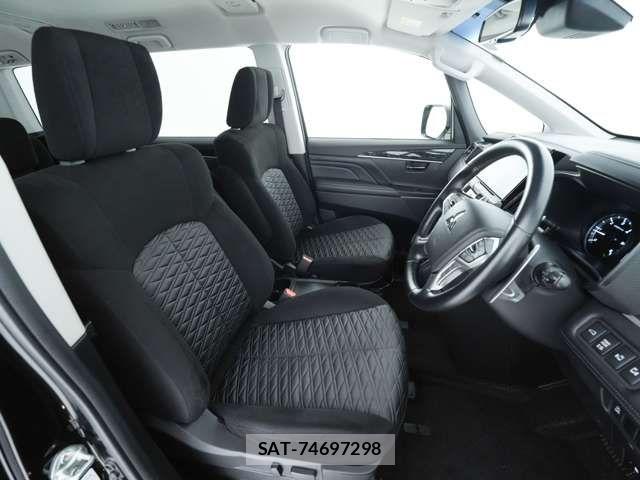 Mitsubishi DELICA 2021-08 8828737-6