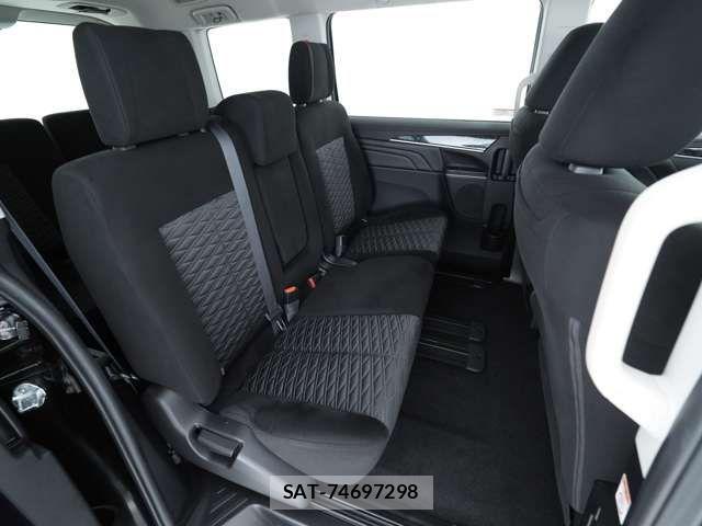 Mitsubishi DELICA 2021-08 8828737-7