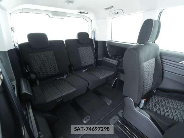 Mitsubishi DELICA 2021-08 8828737-8