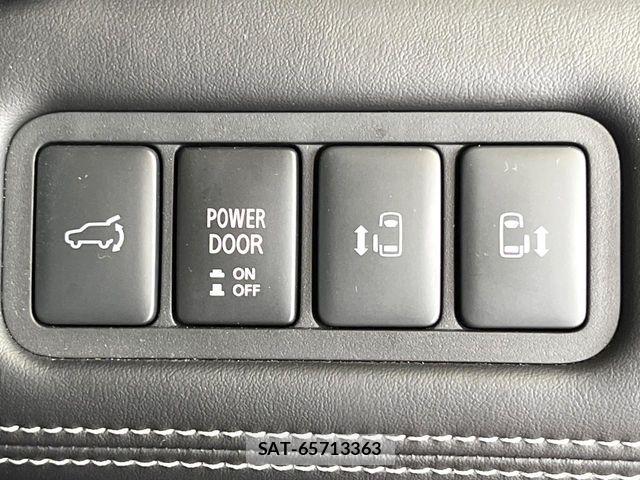 Mitsubishi DELICA 2024-08 8828715-6