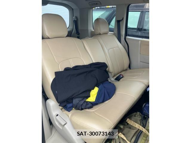 Mitsubishi DELICA 2011-03 8828767-20