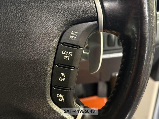 Mitsubishi DELICA 2015-06 8828741-9