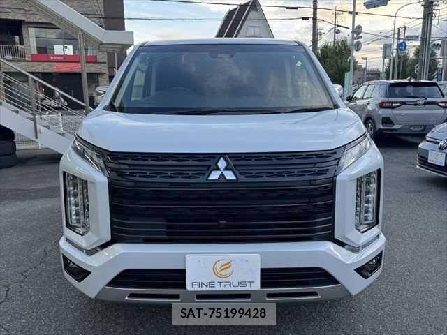 Mitsubishi DELICA 2023-01 8828735-11