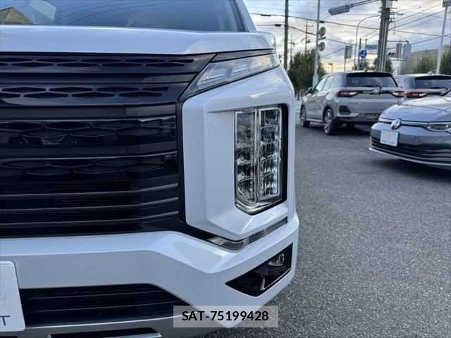 Mitsubishi DELICA 2023-01 8828735-19